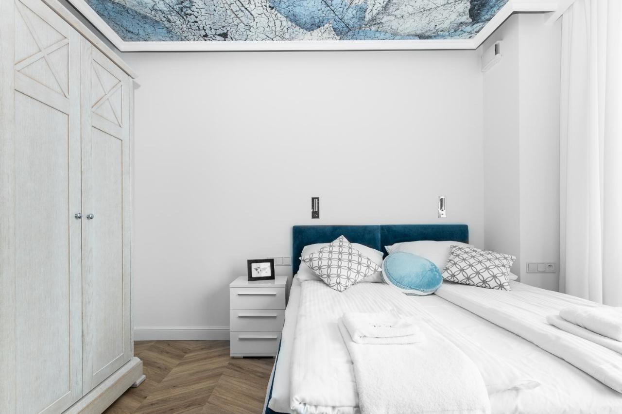 Yacht Park Premium Apartment Sea View 그디니아 외부 사진