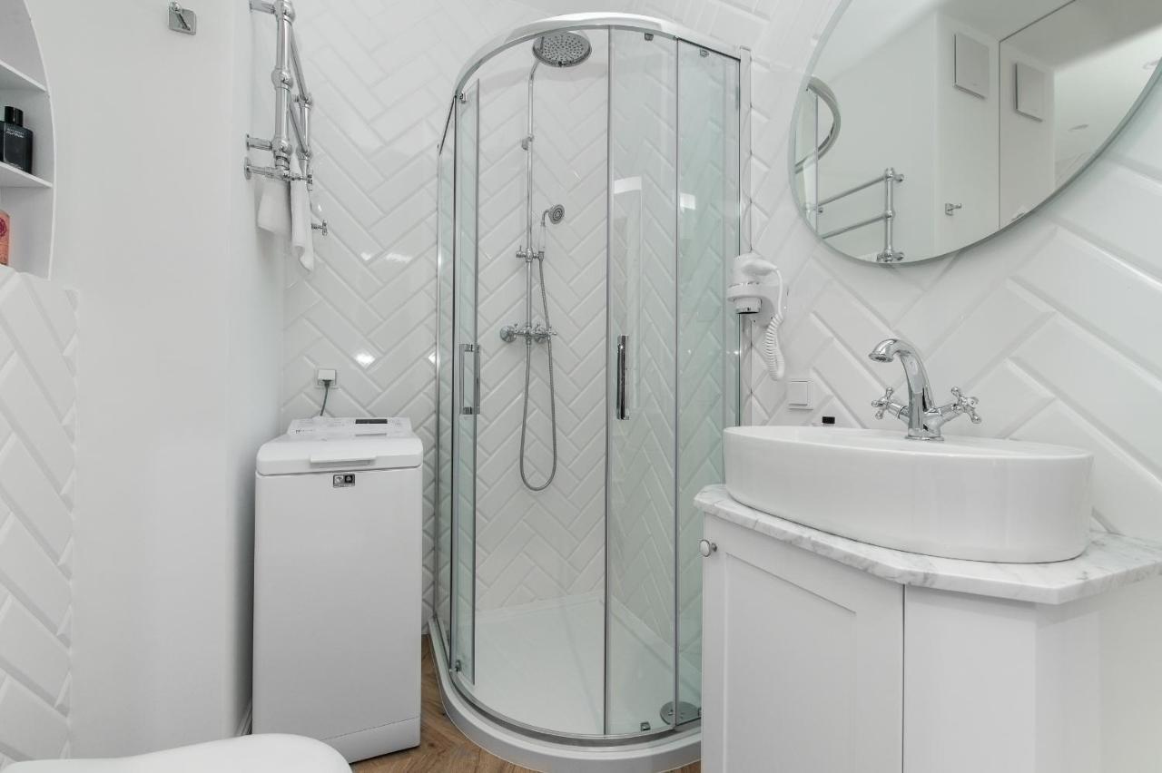 Yacht Park Premium Apartment Sea View 그디니아 외부 사진
