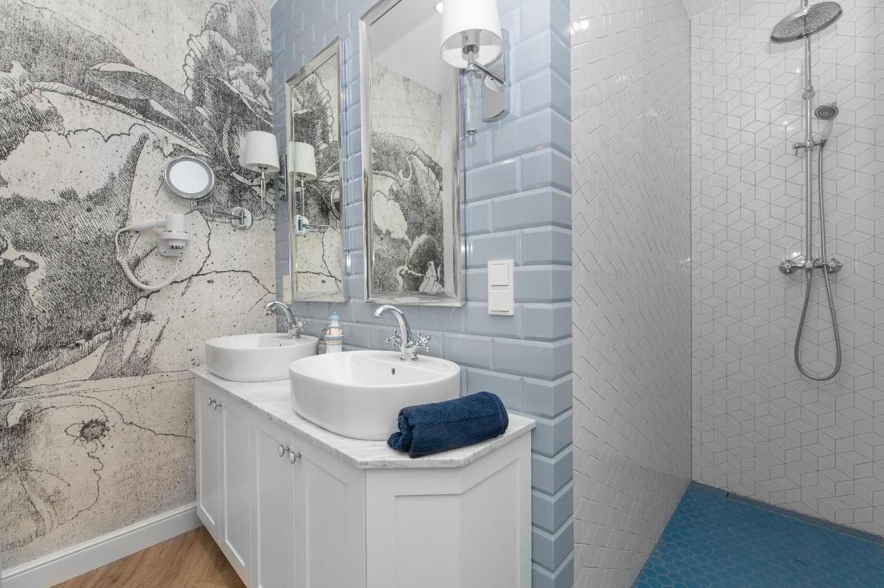 Yacht Park Premium Apartment Sea View 그디니아 외부 사진