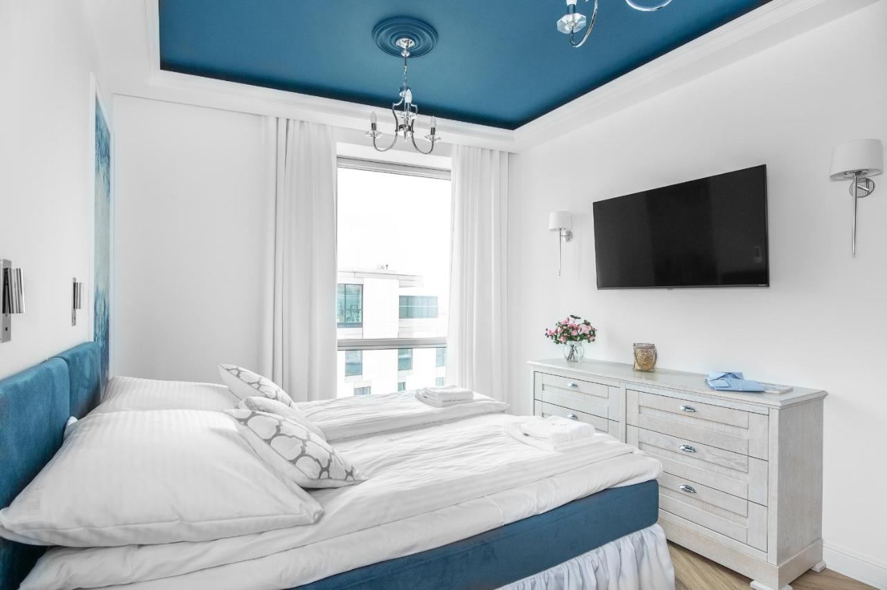 Yacht Park Premium Apartment Sea View 그디니아 외부 사진